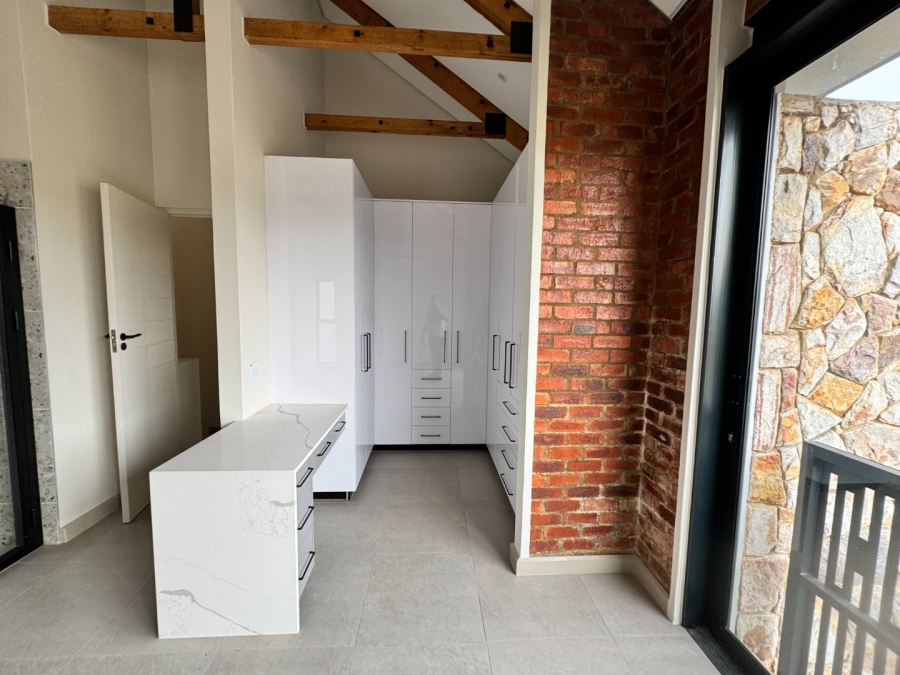 To Let 3 Bedroom Property for Rent in Helderzicht Eco Estate North West